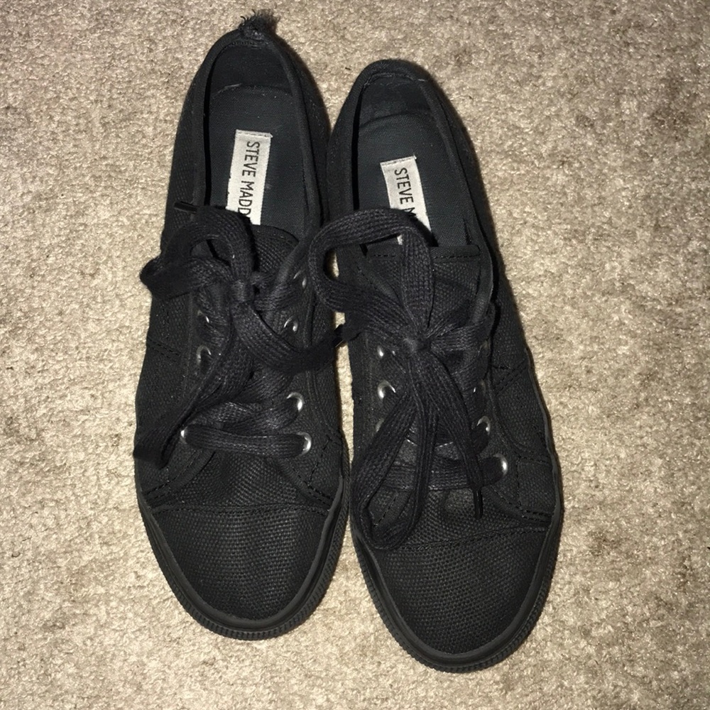 Steve Madden Sneakers